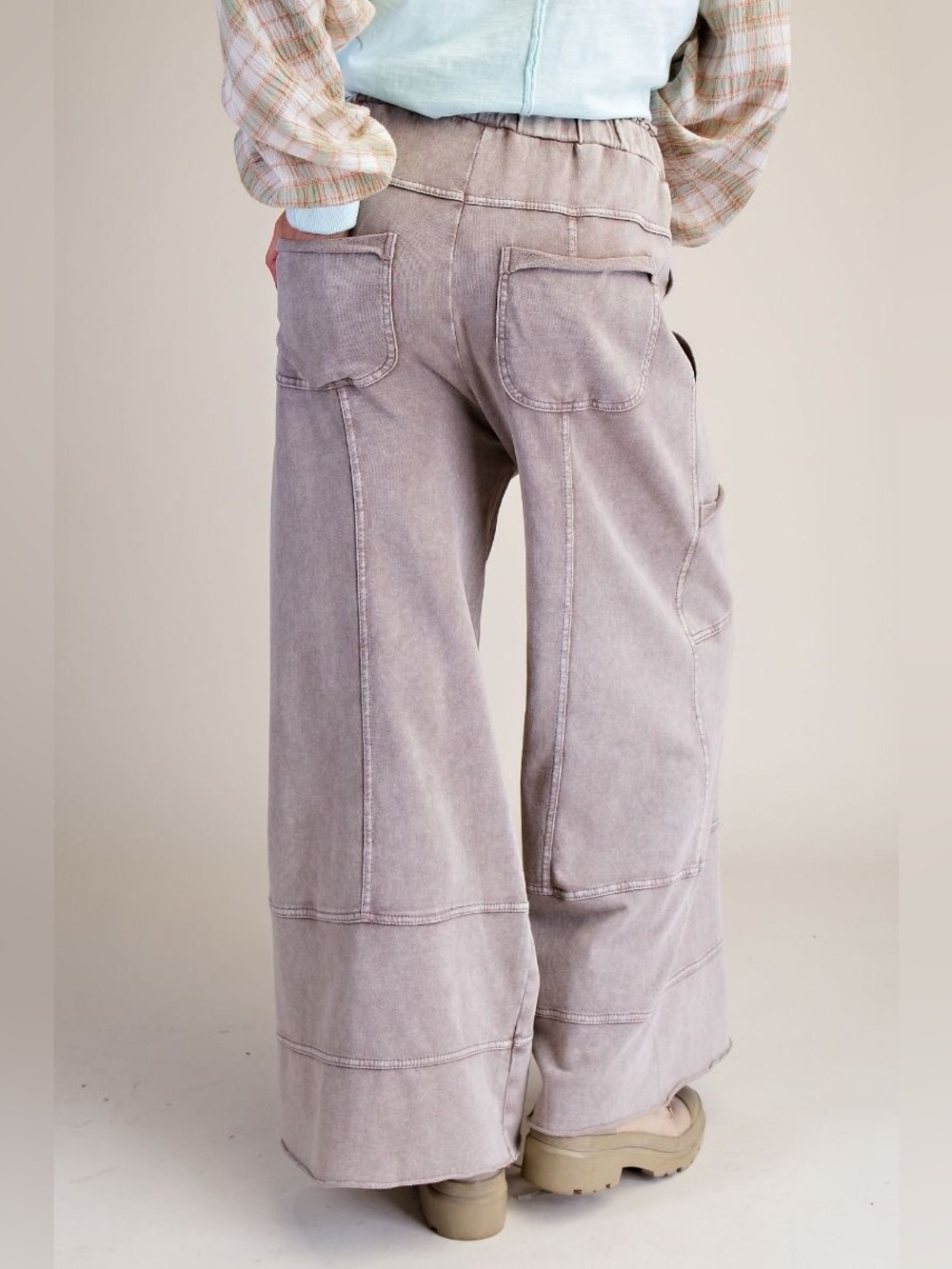 Easel Lazy Days Mineral Washed Wide Leg Pants in Mushroom EB41308 - Picture 5 of 5